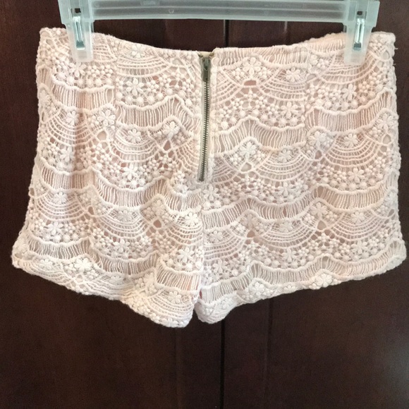 Lace shorts! - Picture 2 of 5